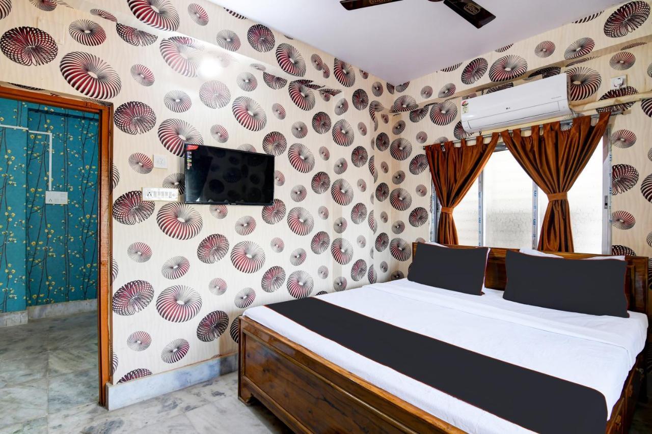 כלכותה Joy Maa Tara Hotel & Restaurant מראה חיצוני תמונה